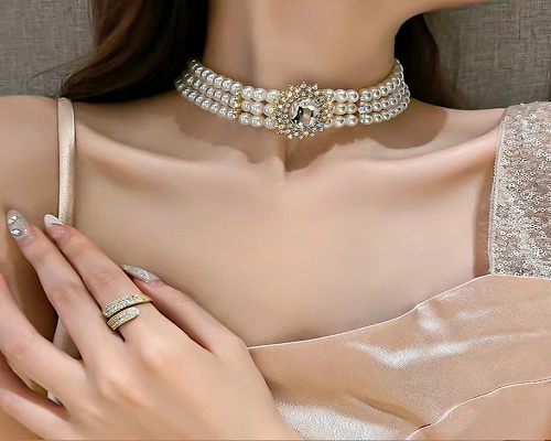 Crystal-Encrusted Imitation Pearl Necklace